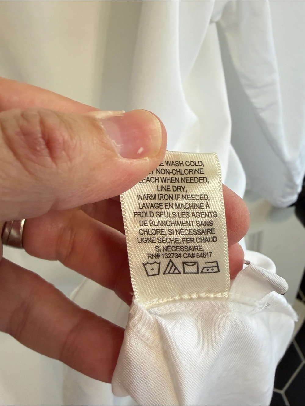 White Side Stitch Los Angeles size L V-Neck Popover Shirt. Beautiful fabric. - Picture 6 of 9